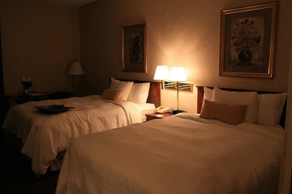 Hampton Inn Flemington Quarto foto