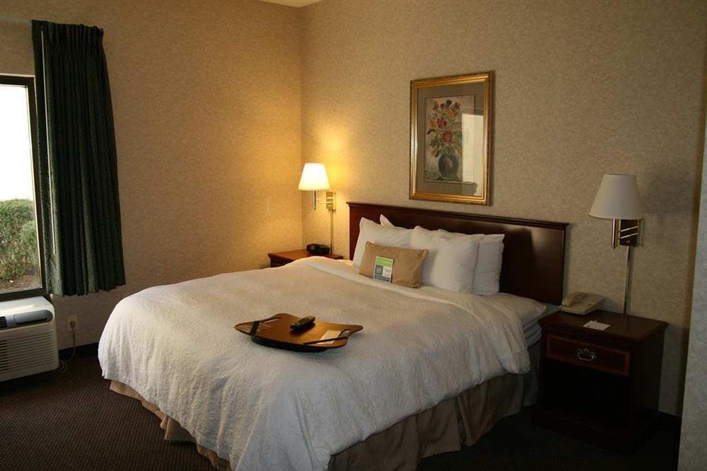 Hampton Inn Flemington Quarto foto
