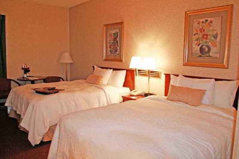 Hampton Inn Flemington Quarto foto